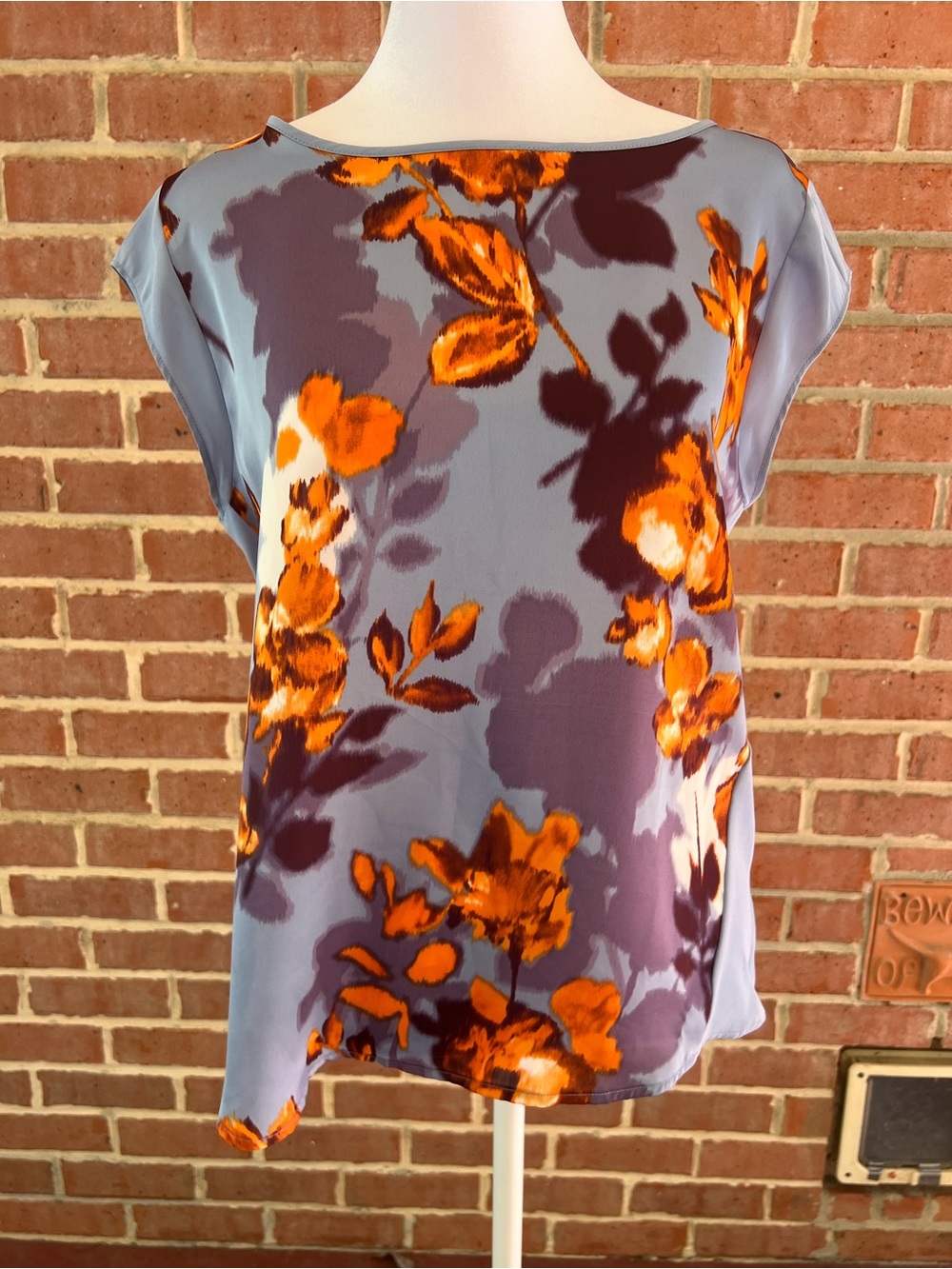 The Limited Floral Short Sleeve Tee in Light Blue, Orange, Purple Medium